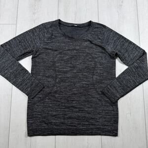 Lululemon Size 6 Swiftly Relaxed Shirt Long-Sleeve Hip Length Black Gray Running